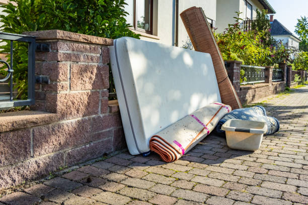 Best Professional Junk Removal  in Westwood, KS